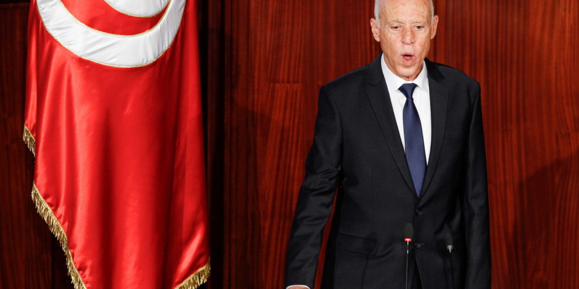 تونس: الأخبار غير السارة التي تلاحق قيس سعيّد