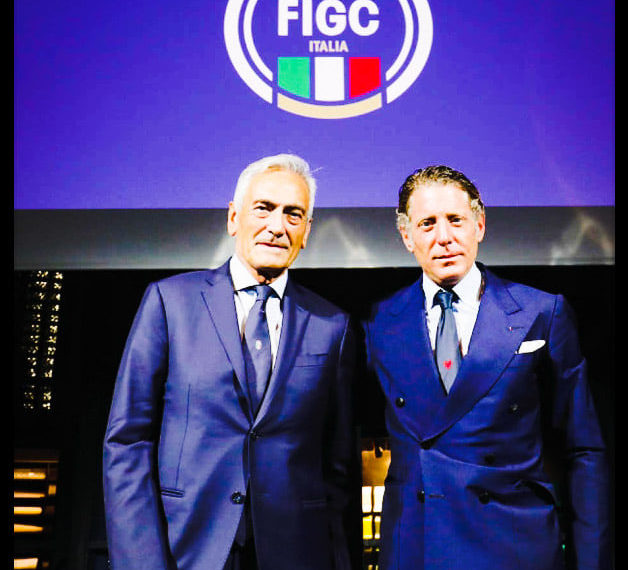 كرة القدم في إيطاليا: واحدة من بين 10 صناعات رئيسية