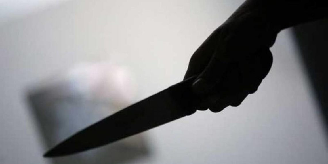 بعد تعرضه للطعن: الوضع الصحي للمؤذن في إستقرار