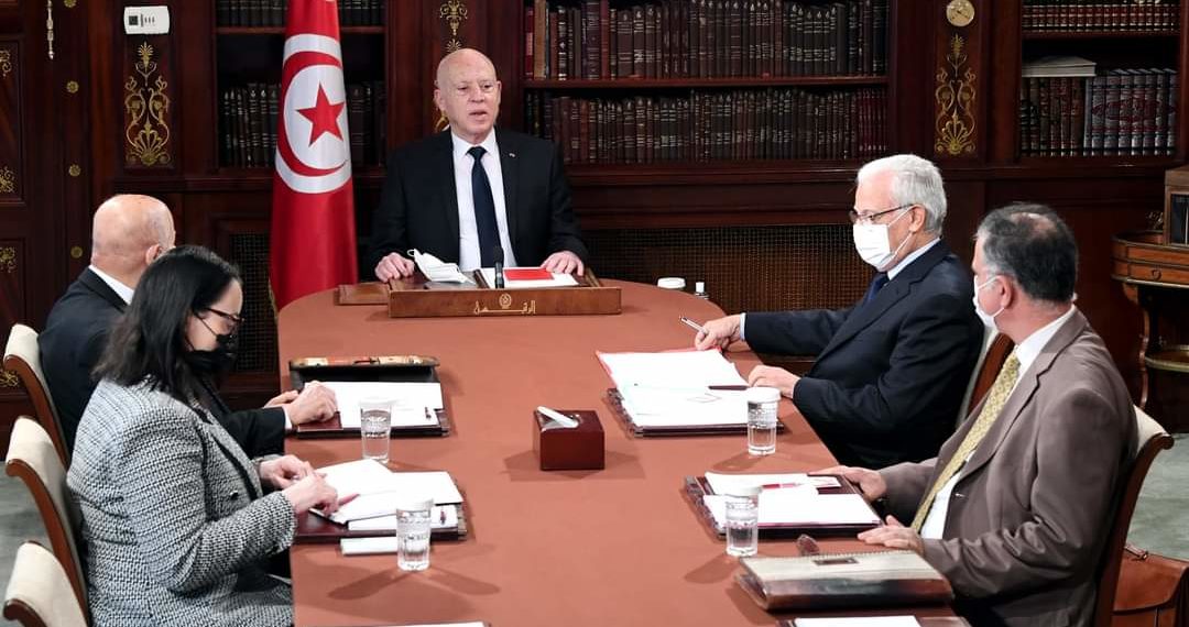 قيس سعيد: دستور سنة 2014 لم يعد صالحا ولا يمكن أن يتواصل العمل به لأنه لا مشروعية له