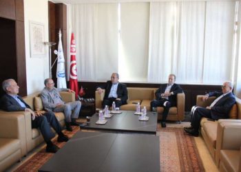 في لقاء سمير ماجول بنور الدين الطبوبي: تبادل وجهات النظر حول عدد من الملفات الاقتصادية والاجتماعية