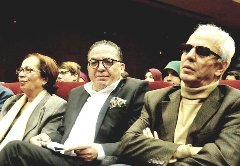 عندما يشيد استاذ ناقد باستاذ ناقد آخر