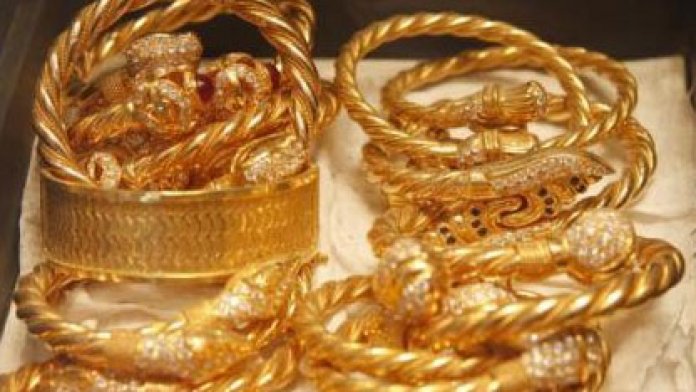 إحباط تهريب 140كلغ من المصوغ المزيف و79 كلغ من المعسل في مدنين