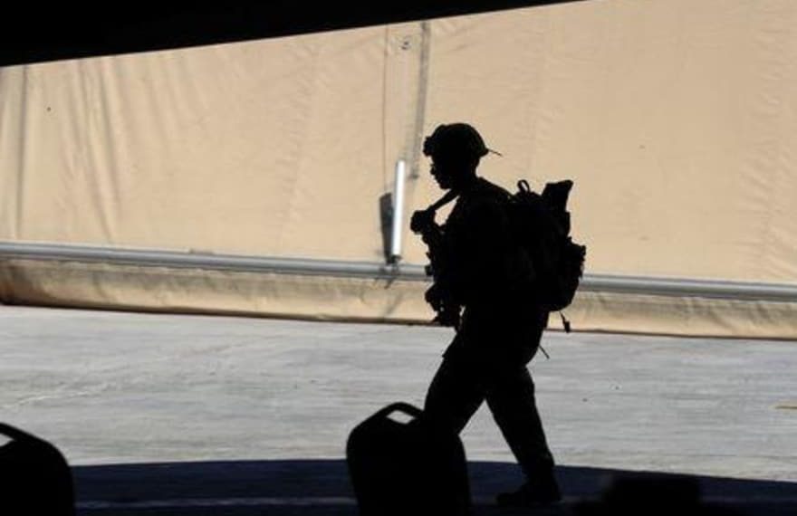 العراق: هجوم صاروخي لقاعدة عسكرية