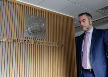 حين يفتح مسؤول صندوق النقد الدولي بتونس “الصندوق الاسود” لاقتصادها “الأحمر” يليق بكم !!