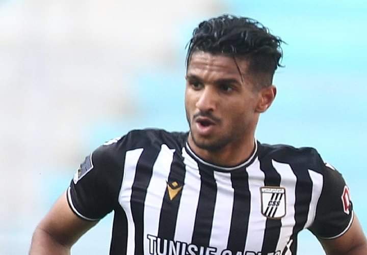 النادي الصفاقسي: صولة يغادر الى الكويت