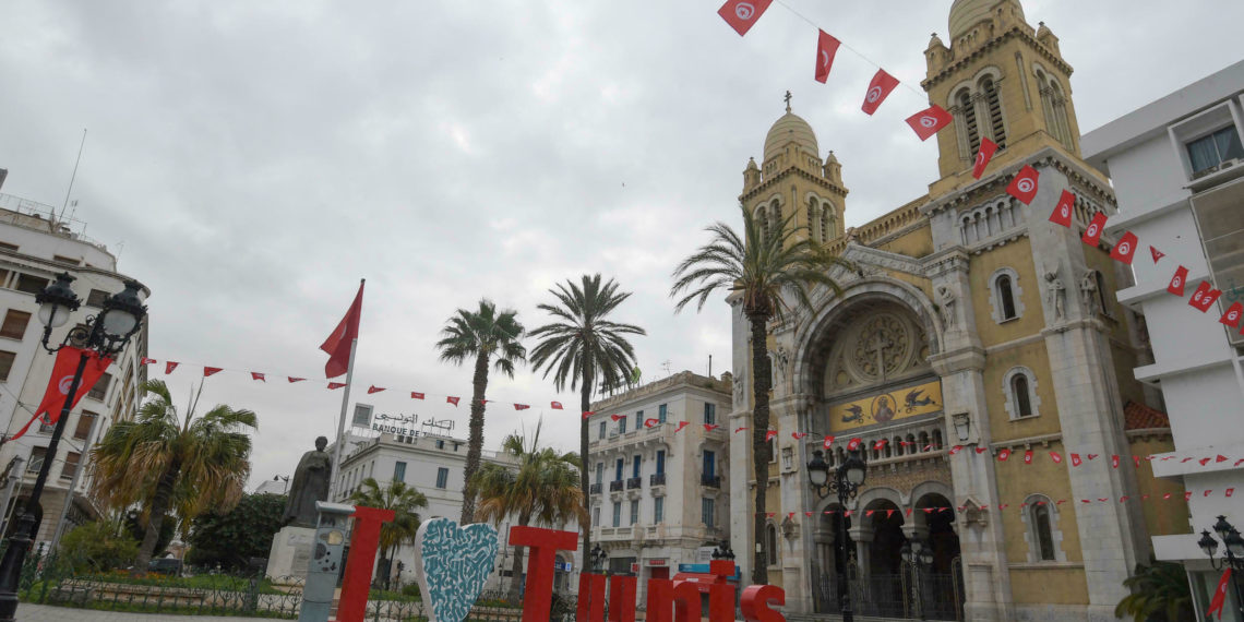 يغيرون مشاعرهم وسلوكهم واهدافهم بنفس سرعة تغيير اهتماماتهم