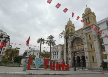 يغيرون مشاعرهم وسلوكهم واهدافهم بنفس سرعة تغيير اهتماماتهم