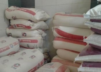 كانت موجهة للمضاربة والإحتكار: حجز 3465 كغ من السميد و870 كغ من الفرينة بالمنستير