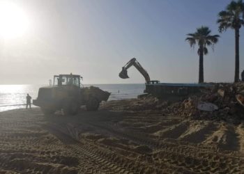 سوسة: هدم وإزالة بناءات عشوائية تابعة للملك العمومي البحري