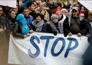 رياحٌ عاتية تهب على مسلمي فرنسا