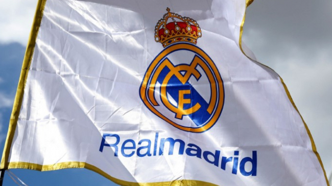 ريال مدريد يتبرع بمليون يورو لمساعدة النازحين في أوكرانيا