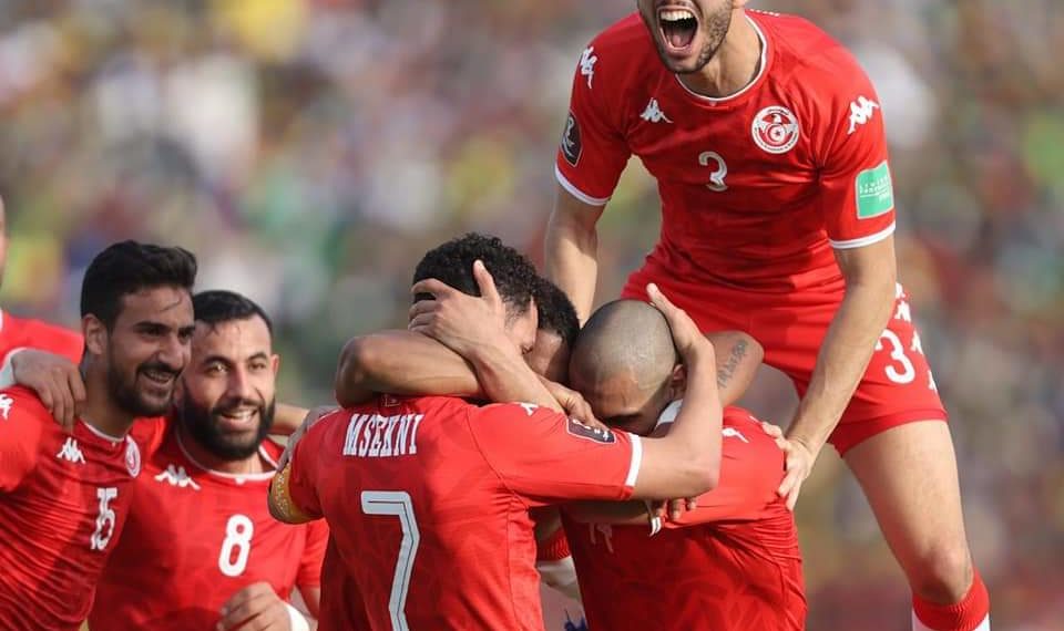 بفوزها مع المنتخب المالي بفضل هدية من مدافعها: تونس تعبد طريق الترشح الى مونديال قطر