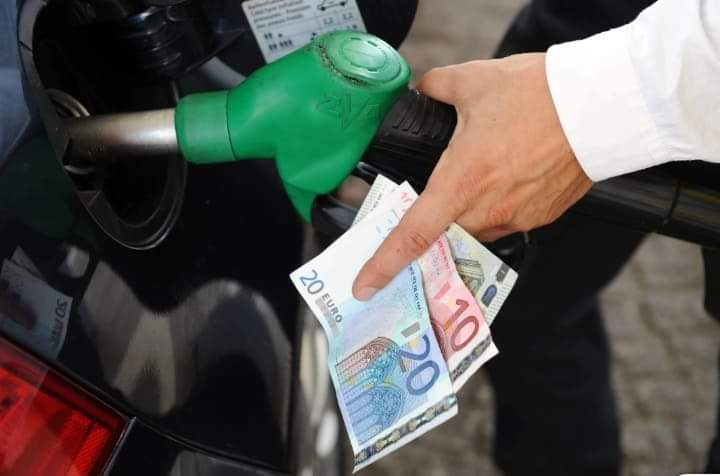 تداعيات الازمة الاوكرانية – إيطاليا معرضة لخطر الركود التضخمي جراء ارتفاع اسعار الطاقة والوقود