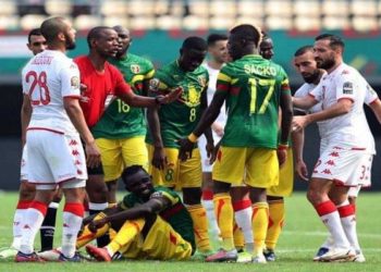 منع مبعوثي جامعة كرة القدم من زيارة ملعب باماكو