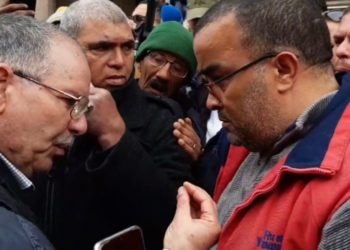 الطبوبي في زيارته لأعوان البلديات خلال وقفتهم الإحتجاجية: ستتضامن القطاعات ونتجه نحو اضراب عام