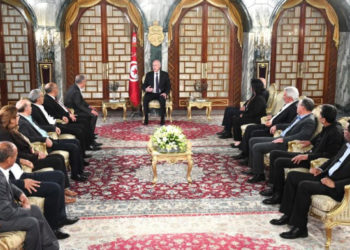 سعيد في لقائه مع الطبوبي: اجتماع اليوم دليل على أن الحلول لن تنفرد بها جهة واحدة