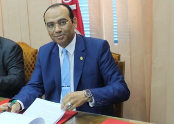 وزير الشرون الدينية: أقول للنقابيين الذين يريدون ثمنا على صلاة التهجد اخلدوا للنوم تونس برجالها”