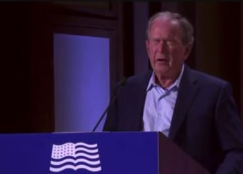 زلة لسان من بوش تثير ضجة بعد خلطه بين احتلال العراق وأوكرانيا