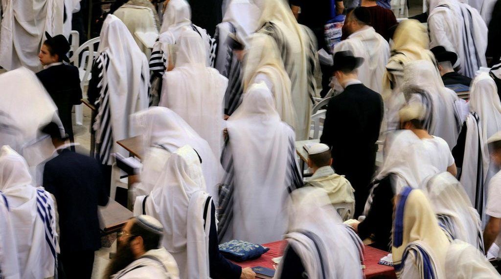 كاتب إسرائيلي: آن لنا نحن اليهود أن نعود للشتات