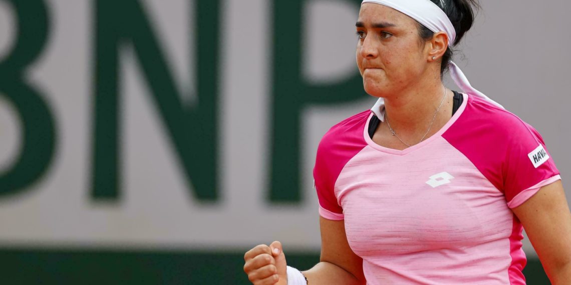 أنس جابر تتأهل إلى الدور ربع النهائي في بطولة مدريد