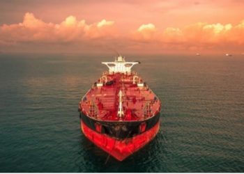 بنوك أجنبية ترفض تمويل شحن مواد بترولية لفائدة السوق التونسية