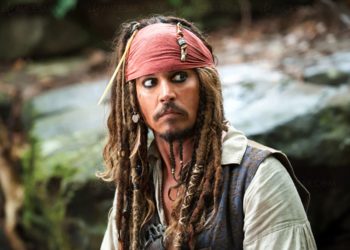 “ديزني” تعرض 300 مليون دولار على ديب للتمثيل مجدداً في “قراصنة الكاريبي”