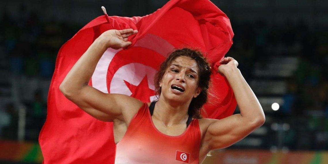 المصارعة مروى العمري تهدي تونس ذهبية ثالثة بألعاب المتوسط