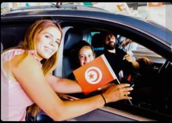 مؤشرات مصالحة بين الدولة ومهاجريها بعد رجوع الFCR لاول مرة 4 وزراء في استقبال اولى رحلات عودة التونسيين بالخارج