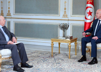 الصادق بلعيد: “كان يجدر بالرئيس الاستناد إلى الفصل 72 الذي ينصّ على حماية البلاد وحرمة ترابها واستقلاليتها”