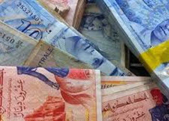 الإطاحة بشبكة غسيل أموال و حجز 4 مليارات و نصف