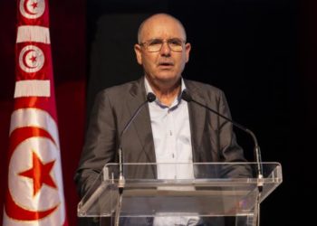 الطبوبي: الاتحاد لا يبحث عن المواقع السياسية ومهامه الحقيقية هي الدفاع عن مكاسب الوطن