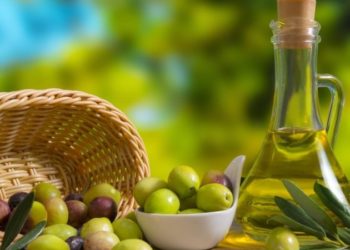 تصدير زيت الزيتون: 1726 مليون دينار مرابيح تونس مع حلول شهر جوان 2022