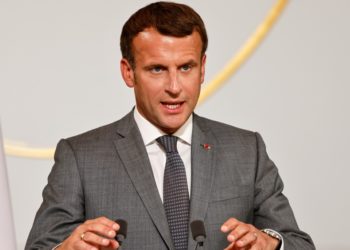 ماكرون في قلب قضية فساد مالي والمعارضة تصنفها في خانة “سرقة البلاد‎‎”