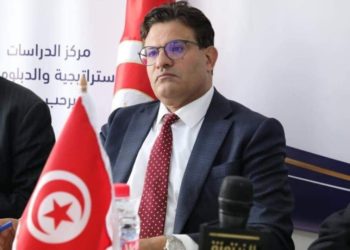 رفيق عبد السلام:”لا وجود ولا شرعية أو مشروعية إلا لدستور الجمهورية والثورة”