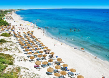 بداية من الغد: منع استعمال البلاستيك بجزيرة جربة