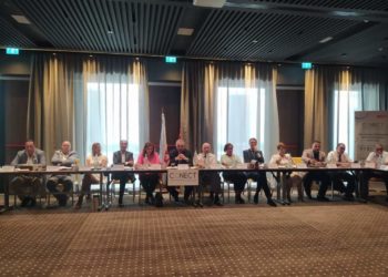 إجتماع المجلس الإداري لمنظمة الأعراف كونكت: التأكيد على اهمية تحفيز الاستثمار لحل مشاكل البلاد