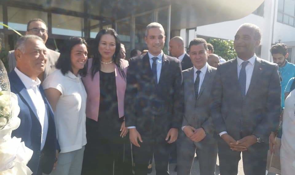 استقبال تاريخي لأنس جابر