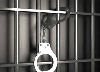 وفاة سجين بسبب جلطة  وتوقف عمل الكلى