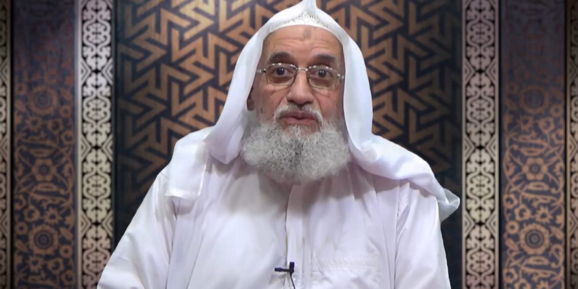 مصدر أمريكي مسؤول: مقتل الظواهري يضع إيران أمام الاختيار بين إيواء خليفته أو طرده