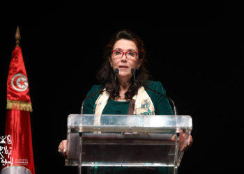 وزيرة الثقافة تؤكد وجوب إسراع تنفيذ مشروع رقمنة أرشيف المسرح الوطني