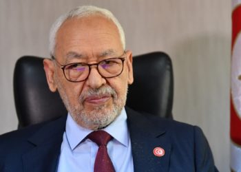 الغنوشي: “مستعد للتخلي عن رئاسة الحركة في حال تقدم أي طرف بتسوية للمشكل التونسي” و”نعيش ثورة مضادة تآمرت على الثورة واعتبرتها سنوات سوداء وخراب لتبرر الانقلاب”