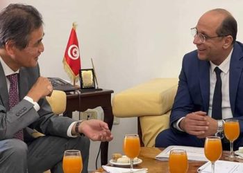 في لقاء وزير الشؤون الاجتماعية بسفير اليابان بتونس:تباحث حول سبل دعم علاقات التعاون بين البلدين في المجال الاجتماعي