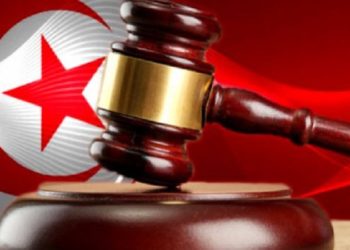 بن مسعود: القضاة الصادر لفائدتهم قرار إيقاف تنفيذ إعفائهم يستأنفون مهامهم بعد استخراج نسخة من القرار وإعلام رئاستي الجمهورية والحكومة ووزارة العدل والمجلس الأعلى للقضاء