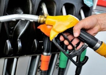 وزيرة الطاقة تعلن عن زيادة في أسعار المحروقات