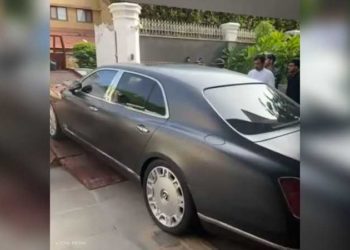 “قصة مثيرة” لسيارة بنتلي.. سرقت من لندن وظهرت في كراتشي