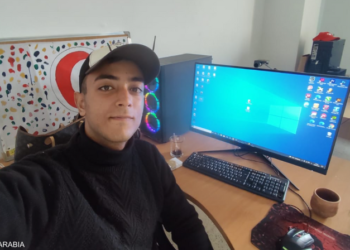 تلميذ تونسي يحل “مشكلات الدراسة” بتطبيق “جدولي”