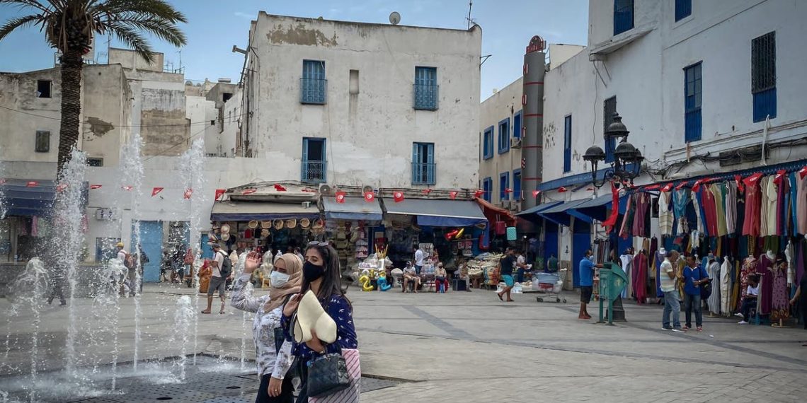 هل ما زال للأمل مجال؟