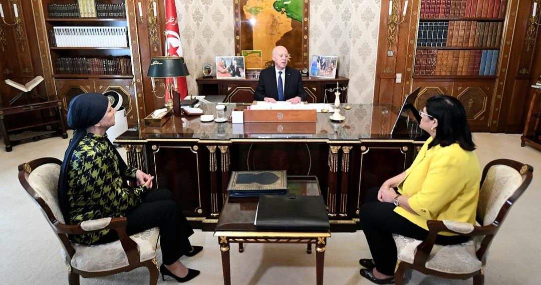 الأملاك المصادرة والصلح الجزائي والقضايا التي لم يتمّ البتّ فيها… محور لقاء سعيّد بوزيرة العدل ووزيرة المالية