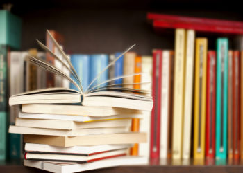 تأجيل الدورة الرابعة من معرض الكتاب